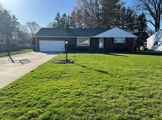 7582 Forest Hill Ave, Poland, OH
