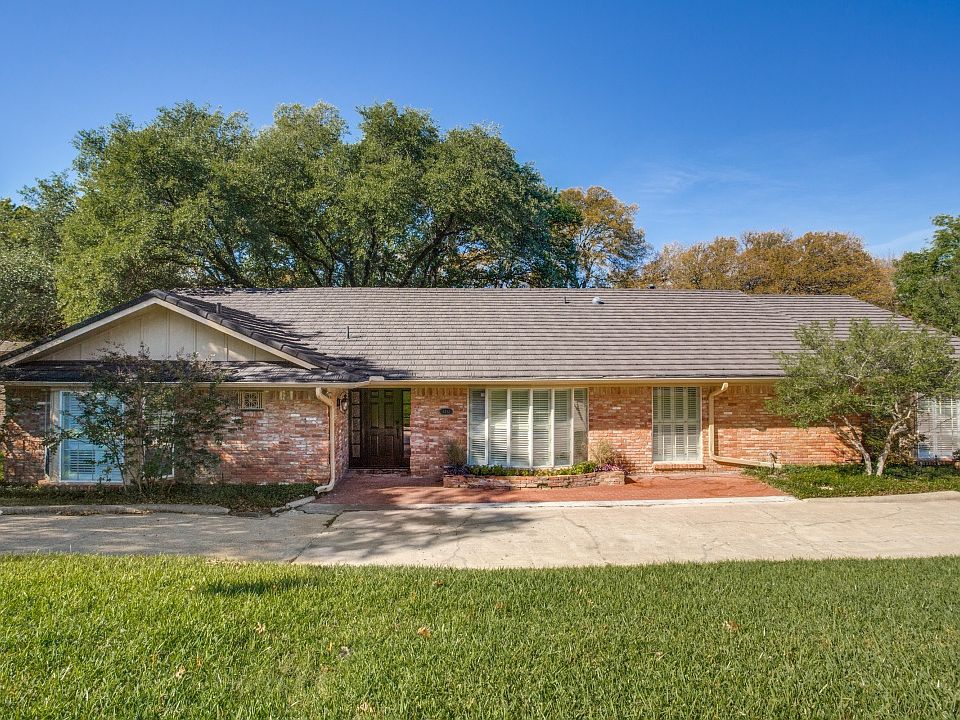 1st image of 4112 Hildring Dr W
