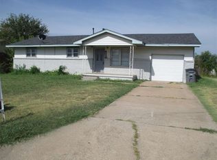 2306 NW 46th St, Lawton, OK 73505