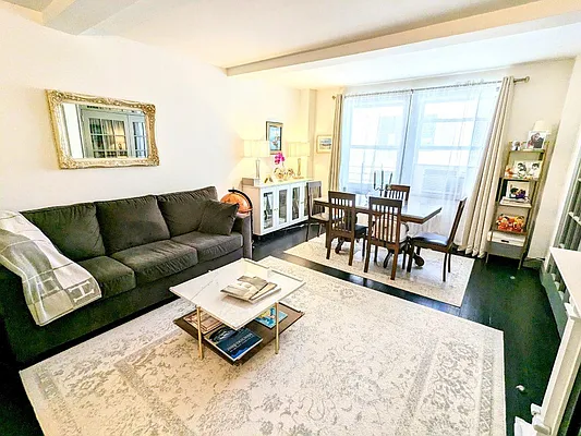 Rented by Keller Williams NYC | media 12