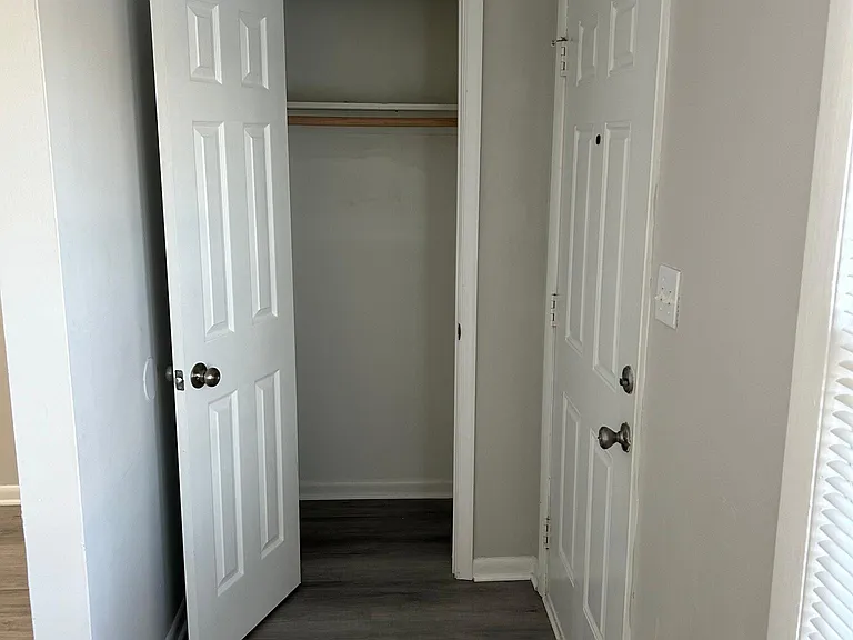 1203 N Mallory St — Photo 4