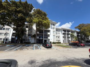 711 N Pine Island Rd APT 104, Fort Lauderdale, FL 33324
