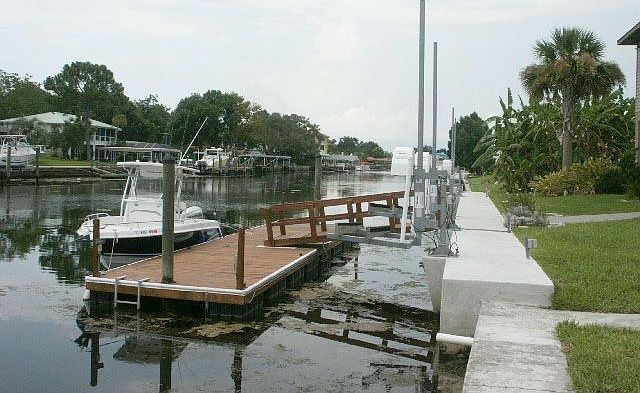 dock 