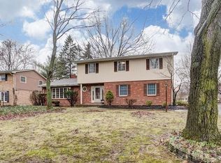 2024 Imperial Ln, Findlay, OH 45840