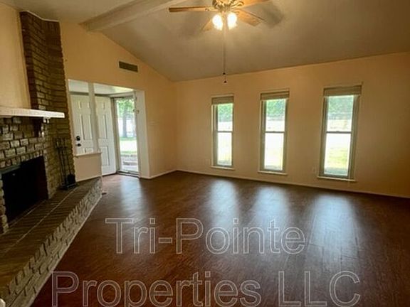 5th image of 4315 Ashcrest St