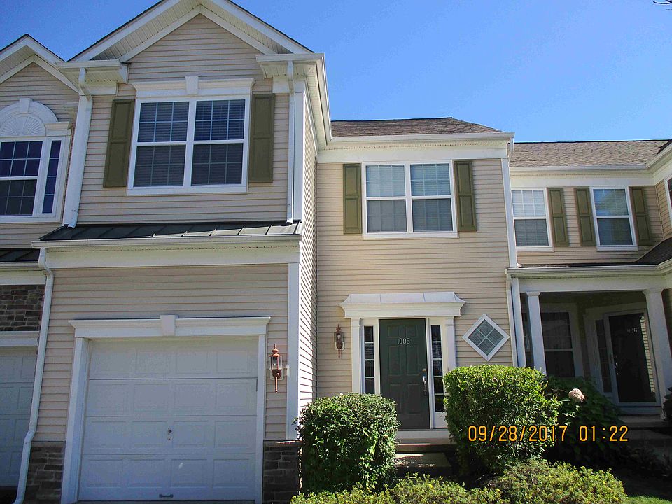 1st image of 4 Bainbridge Pl