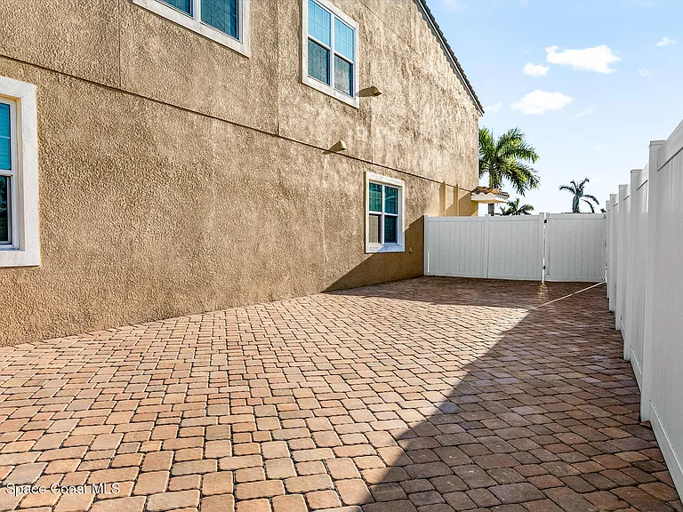 144 Mediterranean Way — Photo 46