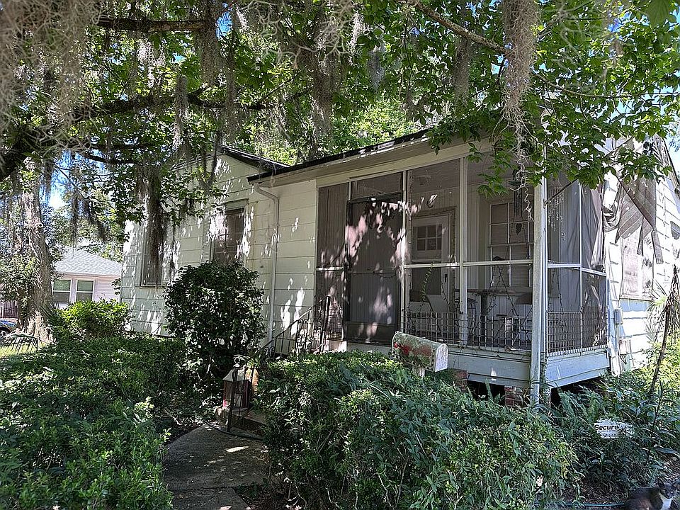1st image of 1570 River Hills Cir W