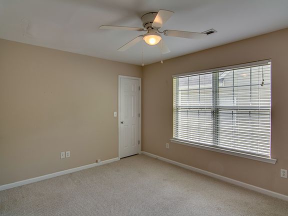 4th image of 8673 Coppergrove Dr