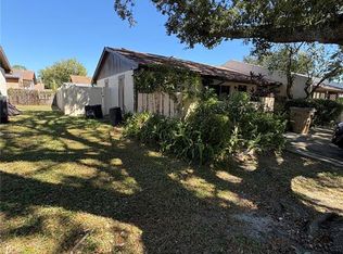 7712 Willow Park Dr, Temple Terrace, FL 33637