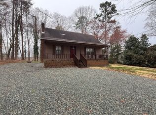 1326 Spanish Dr, Asheboro, NC 27205