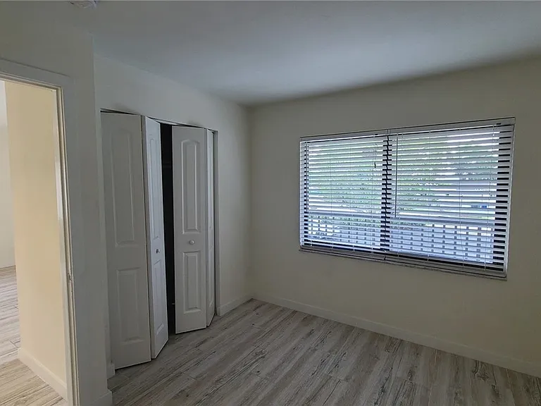 2610 Providence St #10 — Photo 6