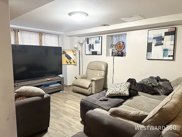 3311 N Seminary Ave #1F — Photo 16