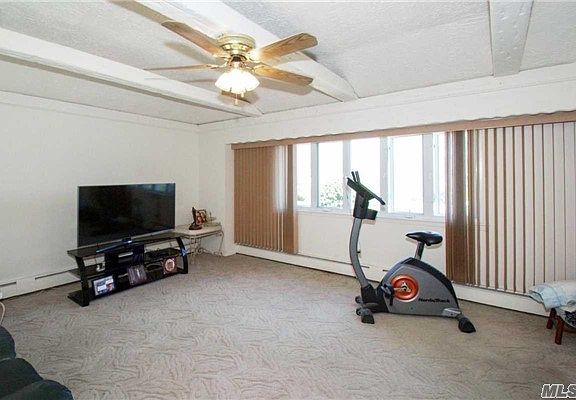 2nd image of 7 Olympia Ct