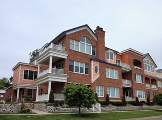540 S Lakeshore Blvd UNIT 29, Marquette, MI 49855