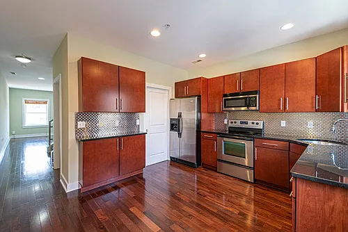 2620 Webster Street Photo 1