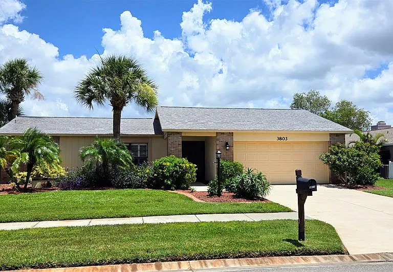 3803 Easton St — Photo 1