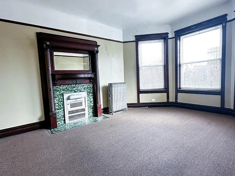 5410 S Indiana Ave #2N — Photo 3