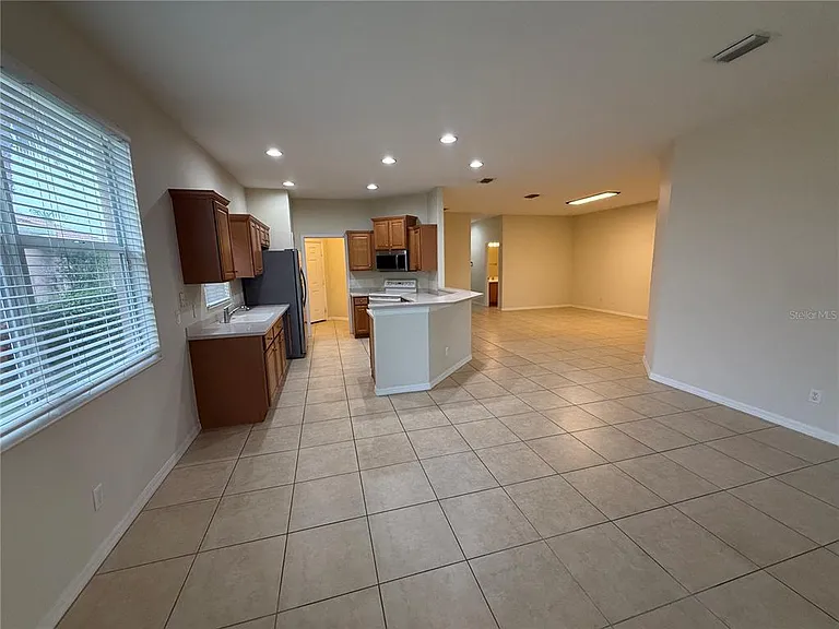 342 Fairway Isles Ln — Photo 6