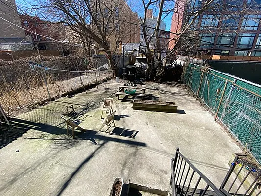 Rented by NY Living Solutions | media 57