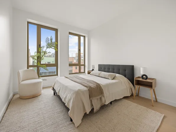 56 Quincy Street image 11 of 17