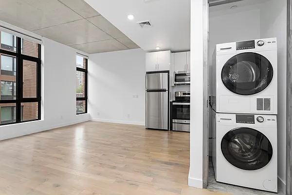 Rented by Douglas Elliman | media 14