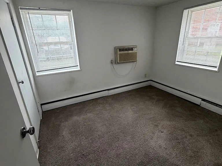 644 Stinchcomb Dr — Photo 7