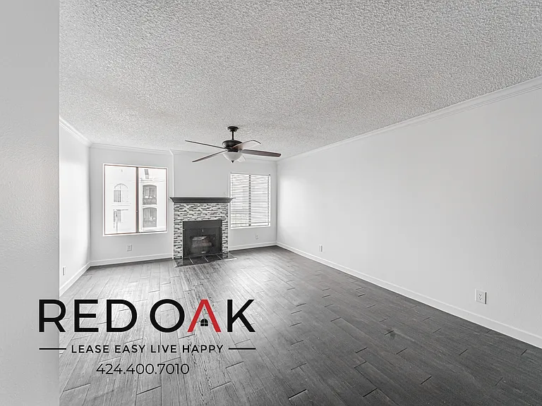 1522 N Formosa Ave — Photo 1