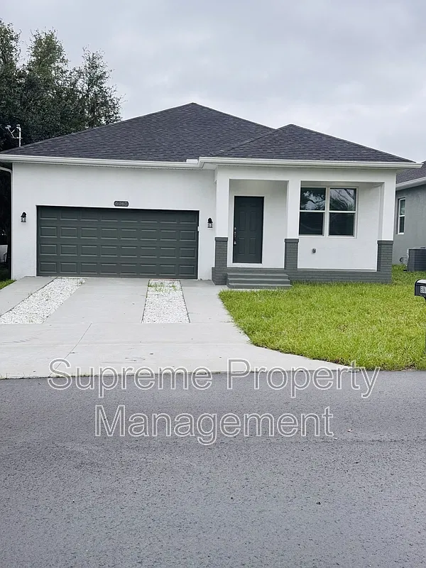 3 bed, 2.0 bath, 1562 sqft, $2,300 — Photo 1
