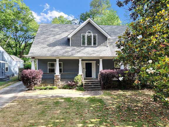 2nd image of 2038 East Dr