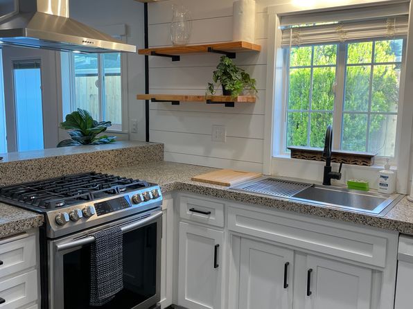 1258 Mistletoe Ln #1