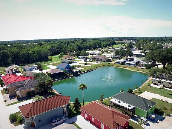 5th image of 2852 Willow Lakes Ln #0