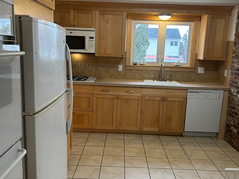 11 Debra Ln — Photo 16