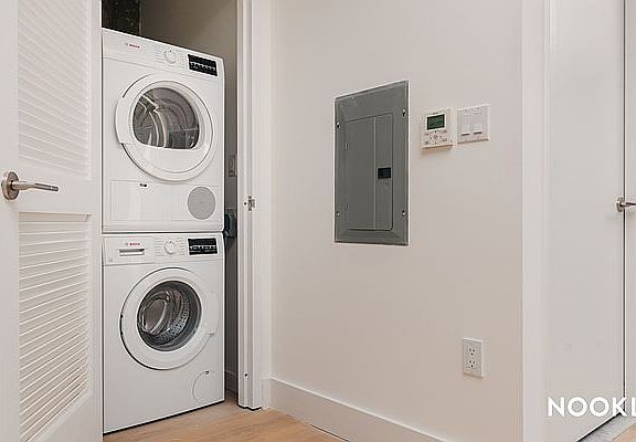 3rd image of 393 Weirfield St #1122