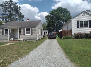 1905 Wakefield Ave, Colonial Heights, VA 23834
