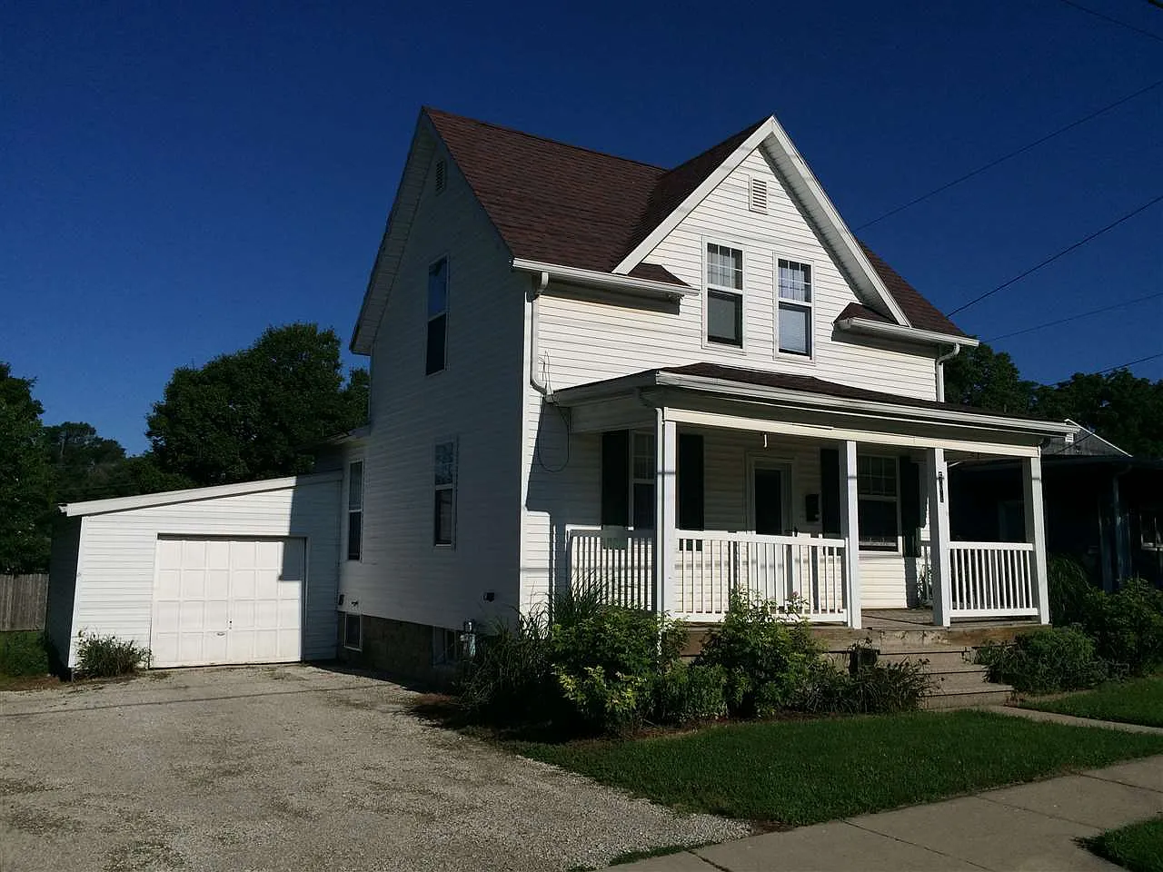 502 Garden St photo 1