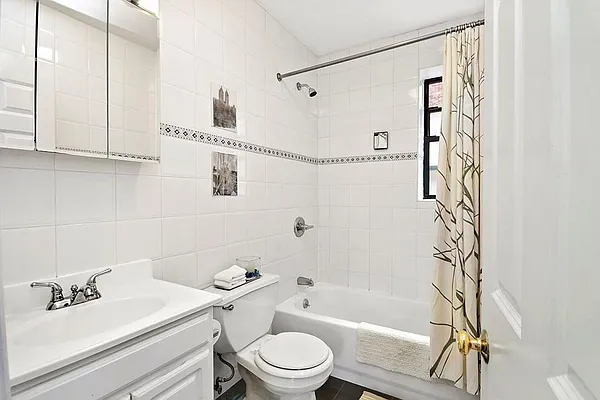 Sold by Corcoran | media 4