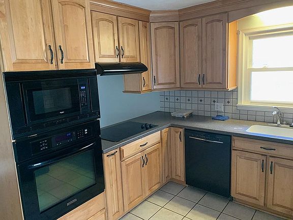 4th image of 1018 Kismet Ct