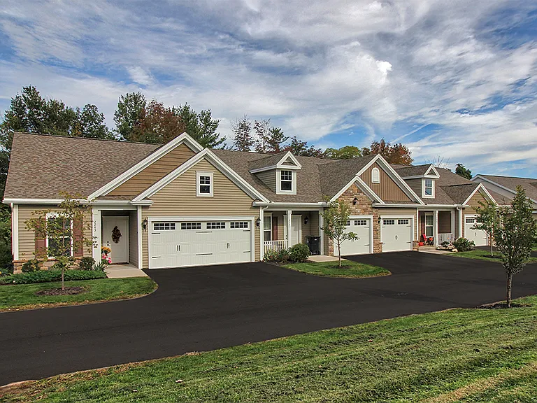 The Links at CenterPointe Townhomes — Photo 23