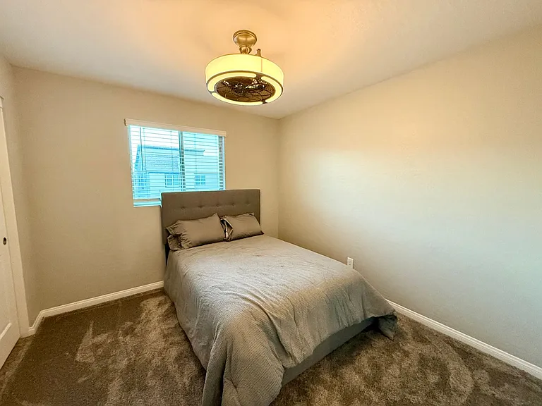 491 Fairview Hills St — Photo 11