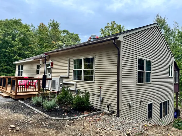 33 Michaela Drive, Lyman, ME 04002
