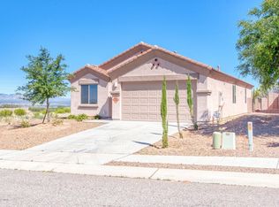 1563 W Cottonwood Bluffs Dr, Benson, AZ 85602