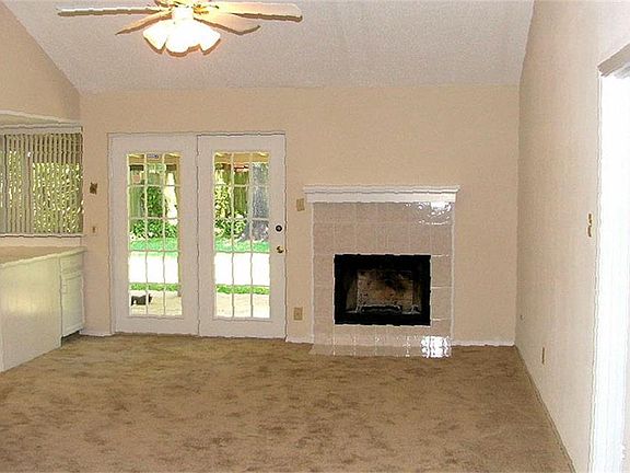 3rd image of 16307 Parksley Dr