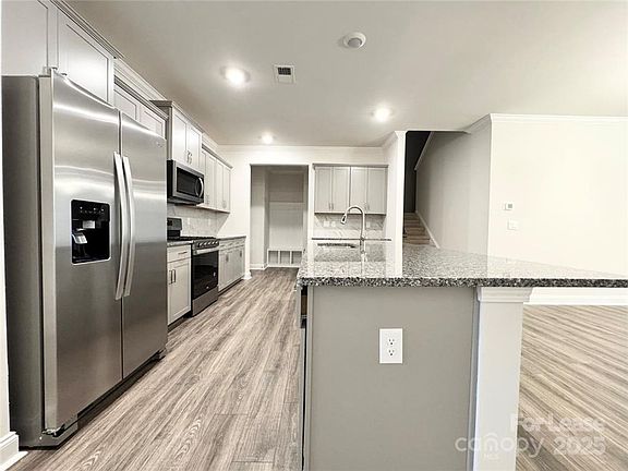 2nd image of 4228 Steel Way