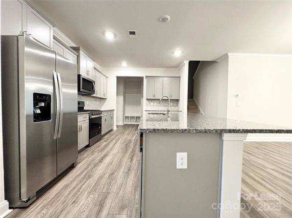 4226 Steel Way