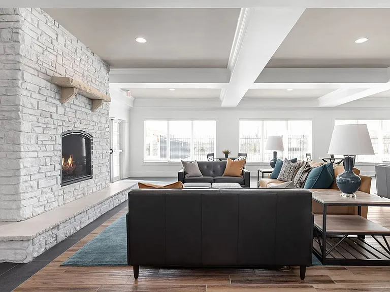 Union Club Apartments — Photo 26