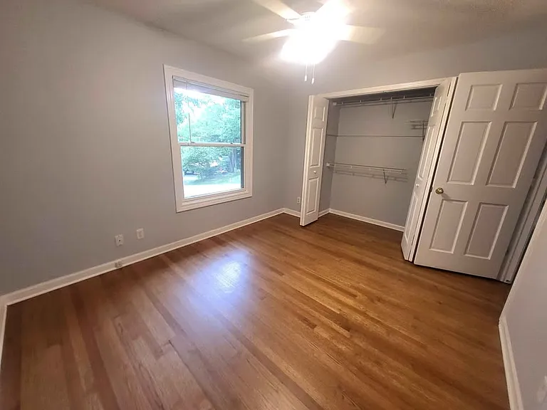 825 Jonathan Ln — Photo 31
