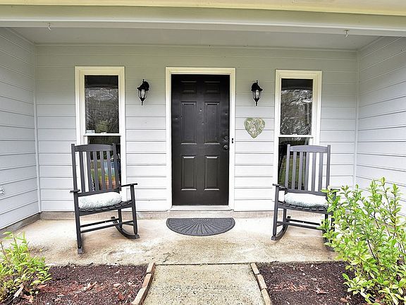2nd image of 950 Lee Road 207