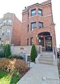 1st image of 4872 N Kenmore Ave
