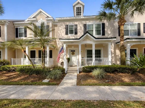 9654 Cypress Pine St, Orlando, FL 32827